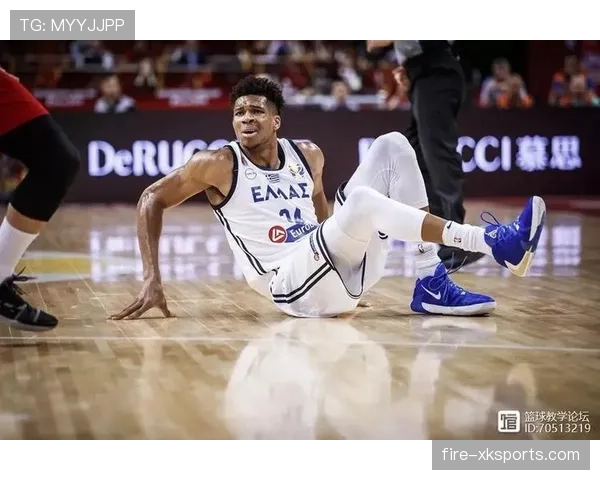 篮球比赛中NBA与FIBA回场规则的适用标准有何差异